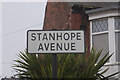 TA1230 : Stanhope Avenue, Hull by Ian S