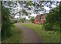 Footpath to Kings Road