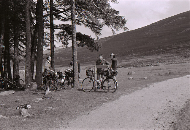 Cyclists at Spittal of Glen Muick