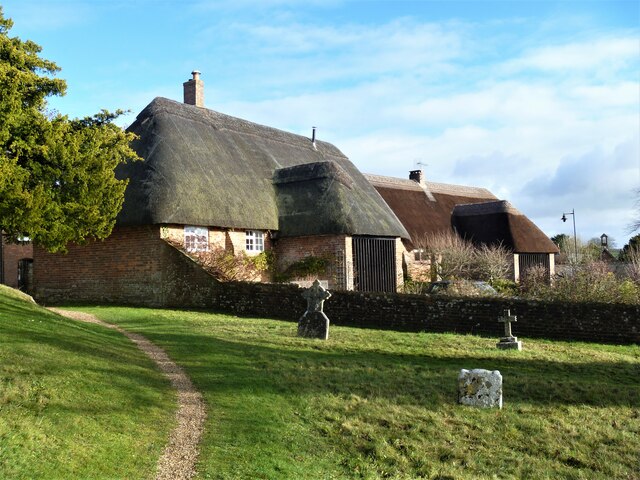 tolpuddle-buildings-1-michael-dibb-geograph-britain-and-ireland