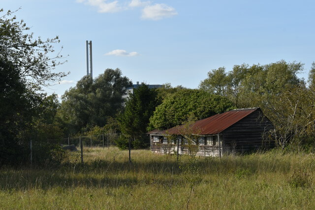 Abandoned field barn at The Meadows