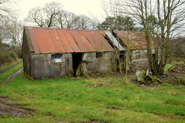 Ruined farm buildings, Laragh © Kenneth Allen cc-by-sa/2.0 :: Geograph ...