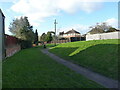 Footpath between Newport Crescent and Worfe Road