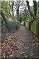 Footpath to Broadwater Lane