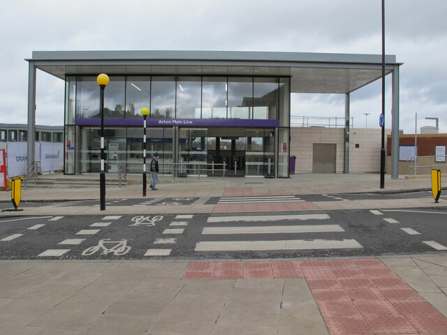 Acton Main Line Station new ticket office