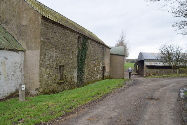 Old barn along Tattynagole Road © Kenneth Allen cc-by-sa/2.0 ...