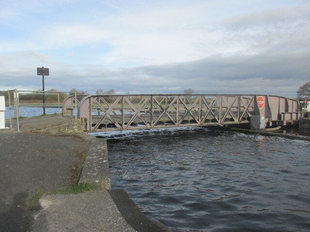 Moor's swing bridge