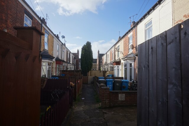 Buxton Villas off Rosmead Street, Hull © Ian S cc-by-sa/2.0 :: Geograph ...