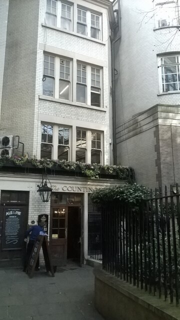 The Counting House pub, back entrance on St Michael's Alley