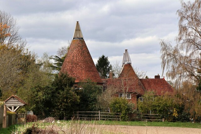 Sawyers Oast, High Street, Hawkhurst