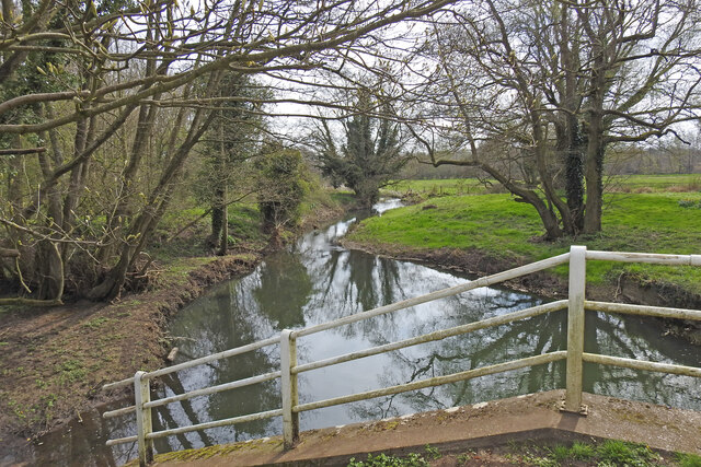 The River Yare from the bridge on Mill Road, Coston