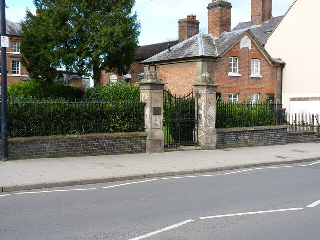 Frontal railings, gateway and gatepiers to Adams' Grammar School