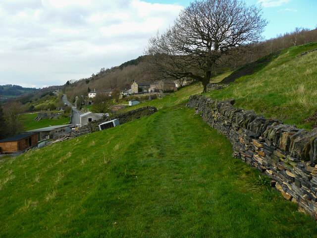 Footpath 9 378 1, Northowram © Humphrey Bolton :: Geograph Britain And 