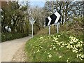 SN0934 : Road sign by Alan Hughes