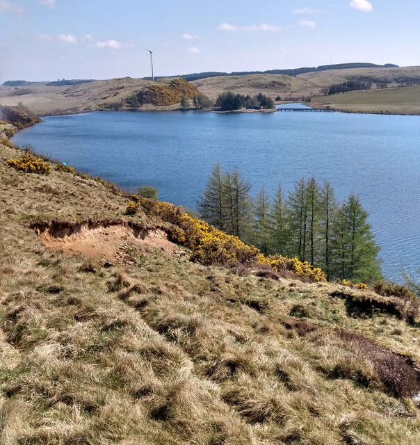 Lilly Loch, North Lanarkshire - area information, map, walks and more