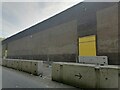 Derelict shop in Brent Cross South