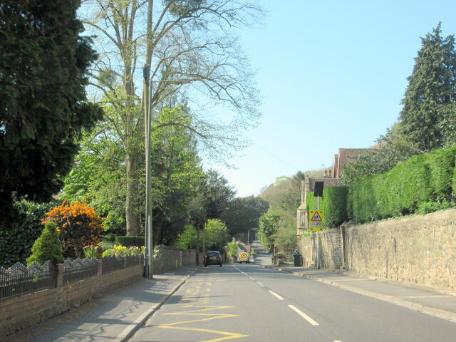A449 Malvern Wells passing The Abbey College