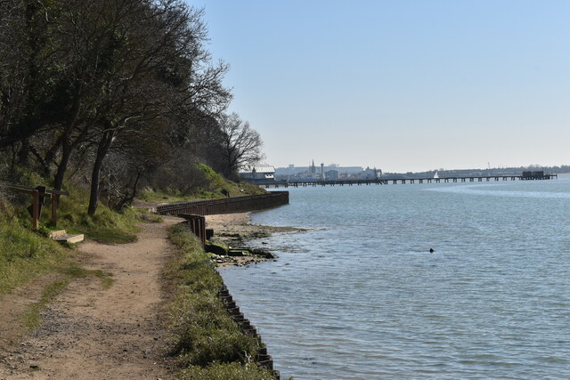 Stour and Orwell Walk at Shotley Cliff