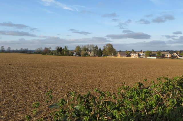 Outskirts of Chapel Brampton across the field