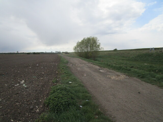 Low Road, Crowland