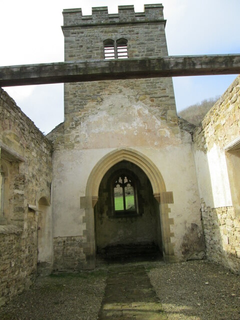 Inside Saint Mary's church 4