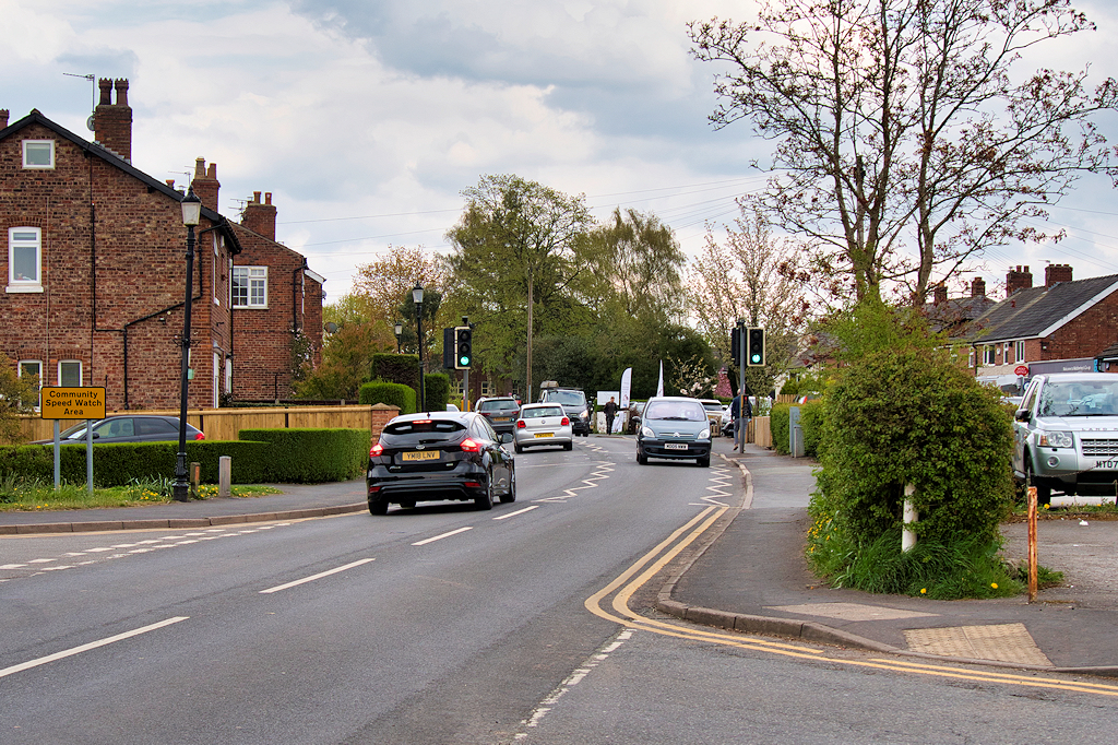 Mobberley, Town lane © David Dixon cc-by-sa/2.0 :: Geograph Britain and ...