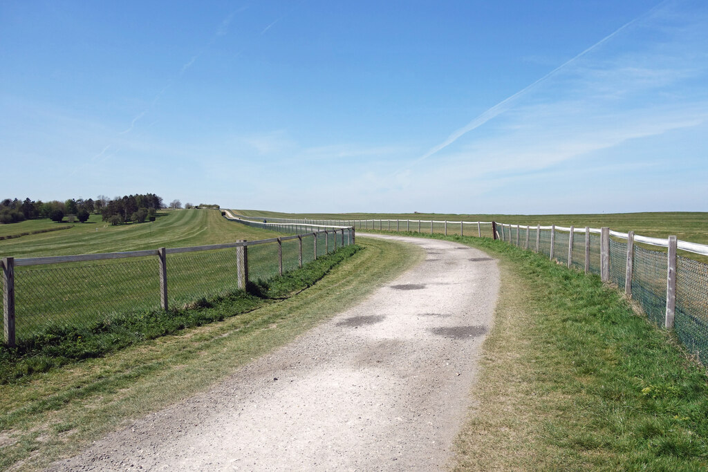 the-line-of-hadrians-wall-along-the-kevin-waterhouse-geograph-britain-and-ireland