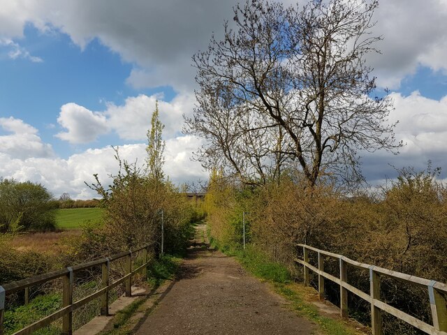 Track from the Grantham Canal (Irish Jack's Bridge) up to Vimy Ridge Farm