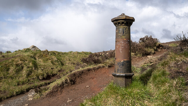 Old Boundary Post, McArt's Fort