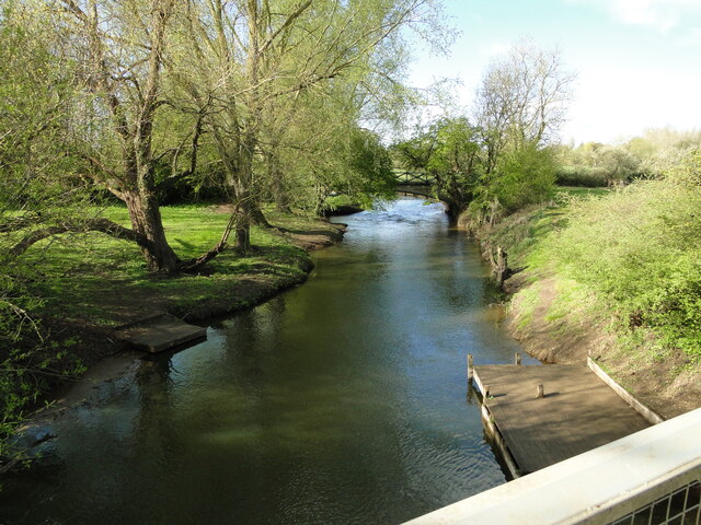 River Waveney upstream from Homersfield roadbridge