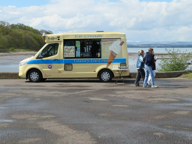 Ice Cream van at Cramond