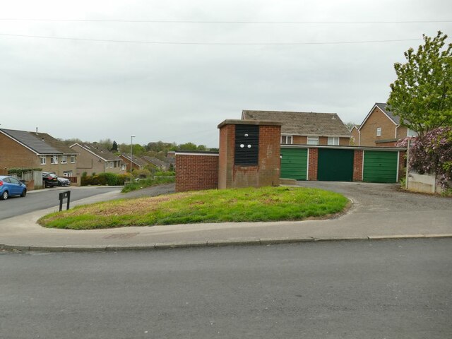 Garages and substation, Harthill Rise, Gildersome