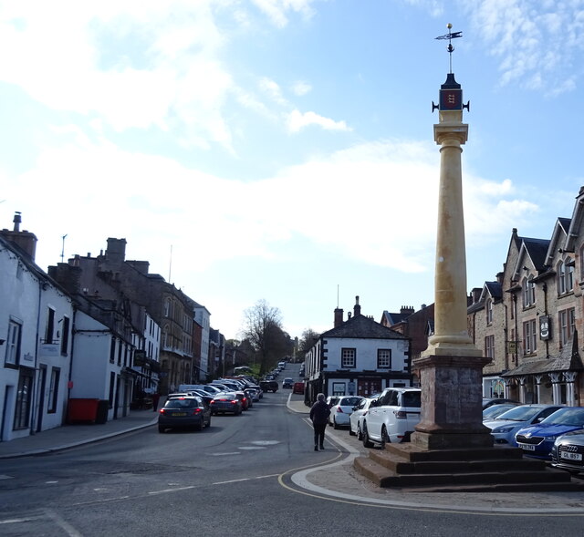 Boroughgate and the Low Cross, Appleby