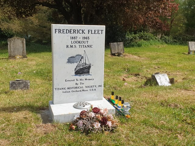 Grave of Frederick Fleet, the Titanic... © Marathon :: Geograph Britain and  Ireland