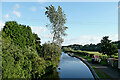 SO8690 : Staffordshire and Worcestershire Canal at Swindon, Staffordshire by Roger  D Kidd