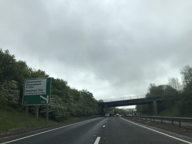 B1115 crossing the A14 - Eastbound