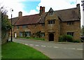 House by the Green, Eydon