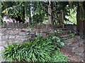 Stone wall at St. Michael & All Angels church (Eaton Bishop)