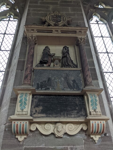 Monument to Peter and Anne Garnons (Madley)