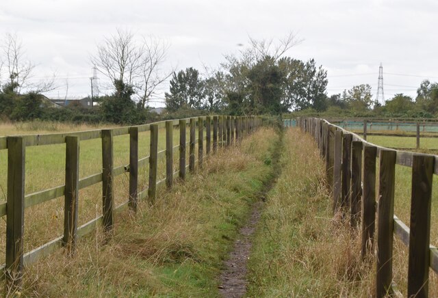 footpath-n-chadwick-geograph-britain-and-ireland