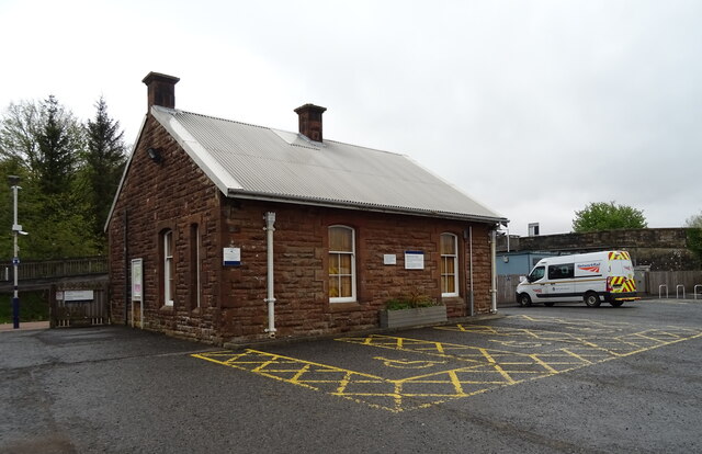 New Cumnock Railway Station, East Ayrshire - area information, map ...