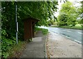 Bus stop on the A4010 (towards Little Kimble)