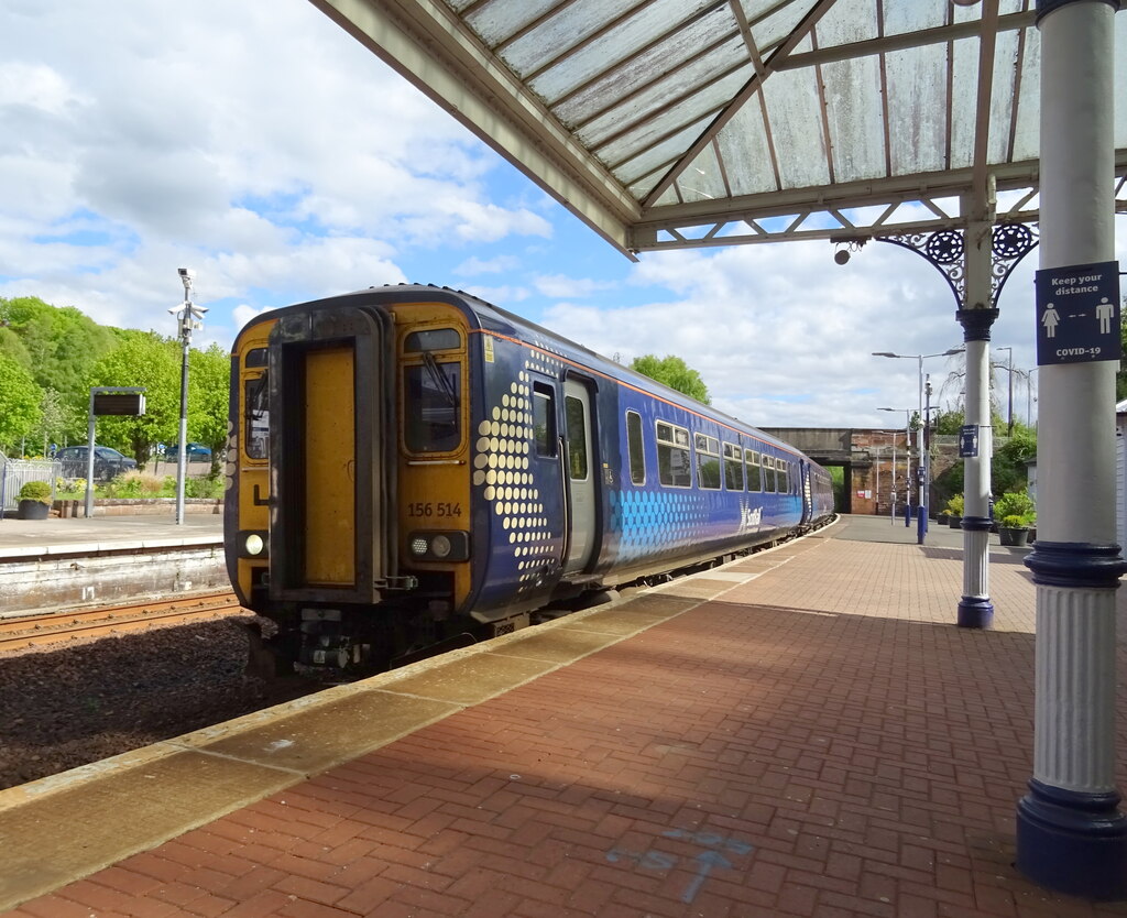 Dumfries Railway Station © Jthomas Geograph Britain And Ireland