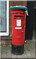 Elizabethan postbox on Main Street, Dreghorn