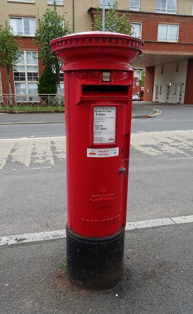 Elizabethan postbox on St Michael Street, Dumfries