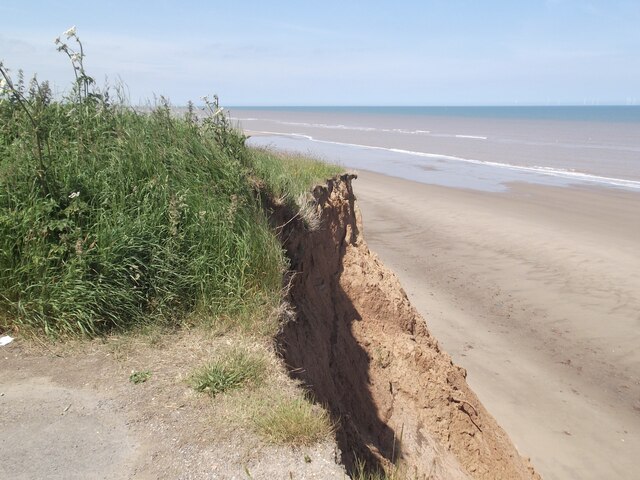 Cliffs at the end of the road © David Brown cc-by-sa/2.0 :: Geograph ...