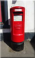 Elizabethan postbox on High Street, Errol