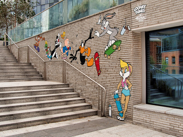 Looney Tunes Art Trail #2, Cartoon Characters at Deansgate Square