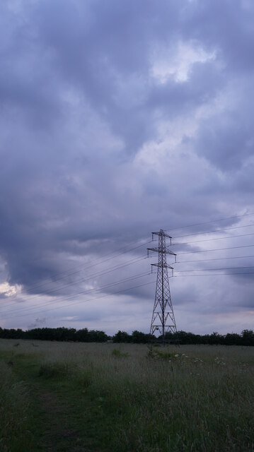 Pylon near Trent Port