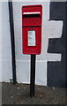 SD2371 : Elizabeth II postbox on Newton Cross Road, Newton by JThomas